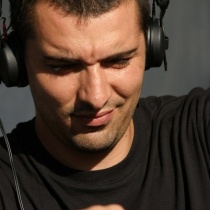 ALEX UNDER
