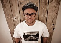 ANDERS K