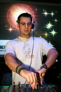 ARMANDO D'ESTATE