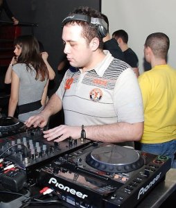 BUCEK