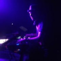 CHRIS DEZZ