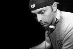 DJ METRIC