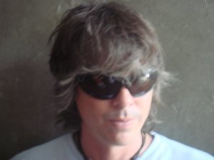 EDWARDO LOUDER