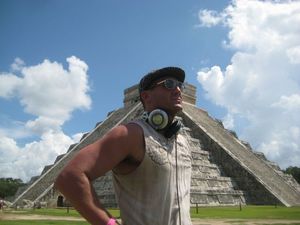 JAIME NARVAEZ