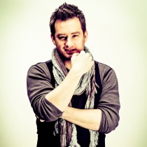 KENNETH THOMAS