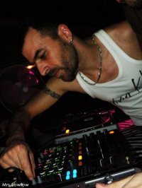 KILLIAN BASS