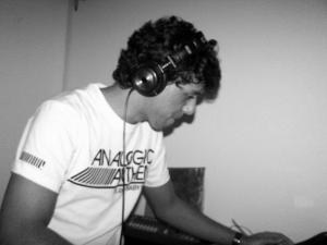 MANOLOW