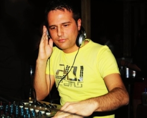 MANUEL TRICKY