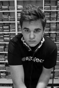 MAX TKACZ