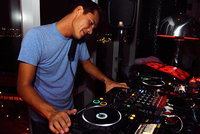 NEIL ALINE