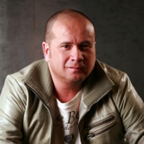 PETER GELDERBLOM