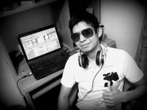 ROBIN IVAN FLORES