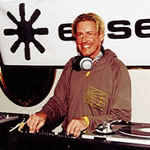 SCOTT HENRY