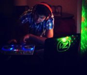 SIMON VALENZUELA