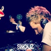 SNOUZ