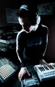 TEKTRONIK