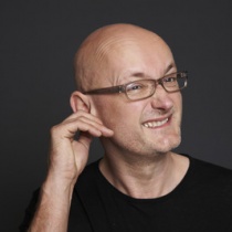 TOBI NEUMANN