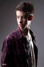 TOMAS HEREDIA