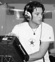 VICTORIC LEROY