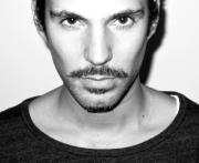 VICTOR CORAL