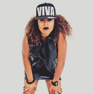 VIVA LA DIVA