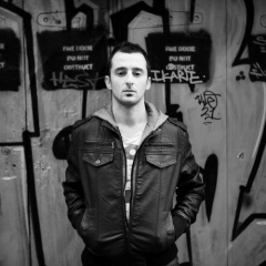 AARON CAMZ