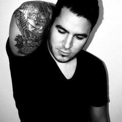 ALEJ VAREZ