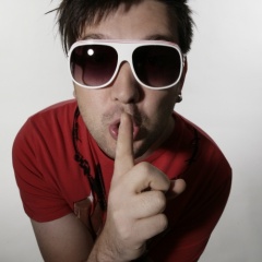 ANDY HUNTER