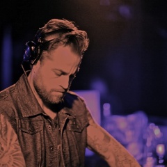 CARL KENNEDY
