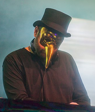 Claptone