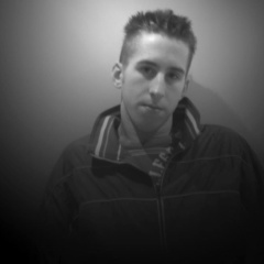 DANIEL LYONS