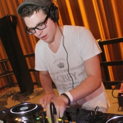 JONATHAN GERING