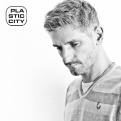 LUKAS GREENBERG