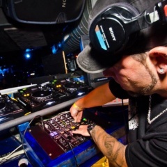 MIKE SKILLZ