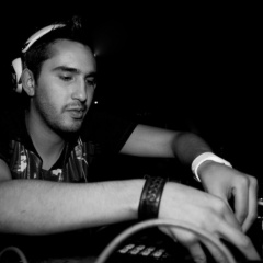PAUL TEE