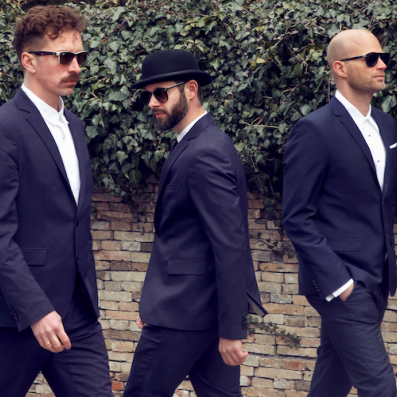 WHOMADEWHO